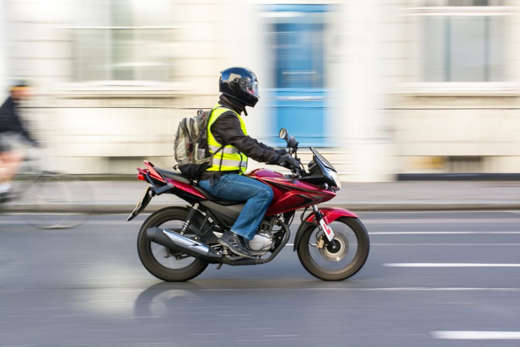 Conhe a As Vantagens De Ser Um Motofretista E Mototaxista Certificado 